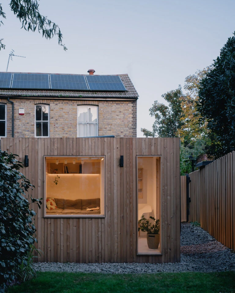 larch clad office studio in London